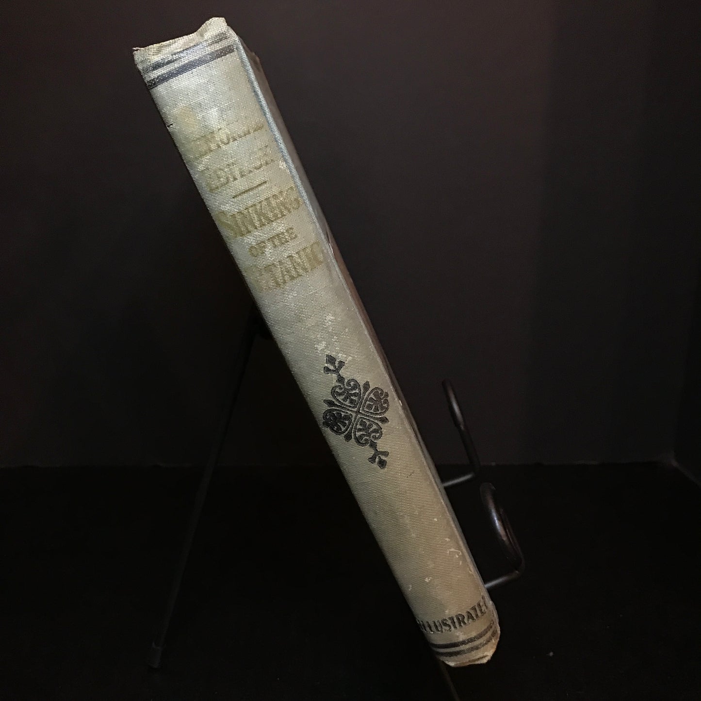 Sinking of the Titanic - Memorial Edition - Jay Henry Mowbray - 1912