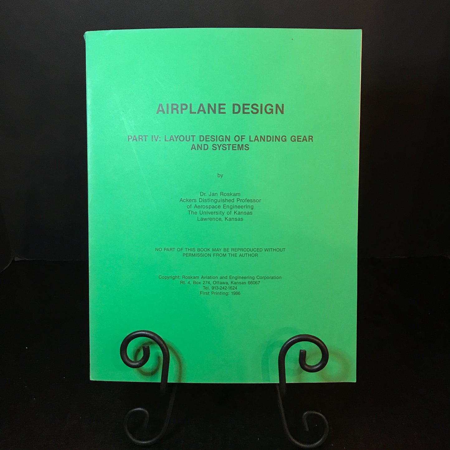 Airplane Design: Part IV - Jan Roskam - 1986