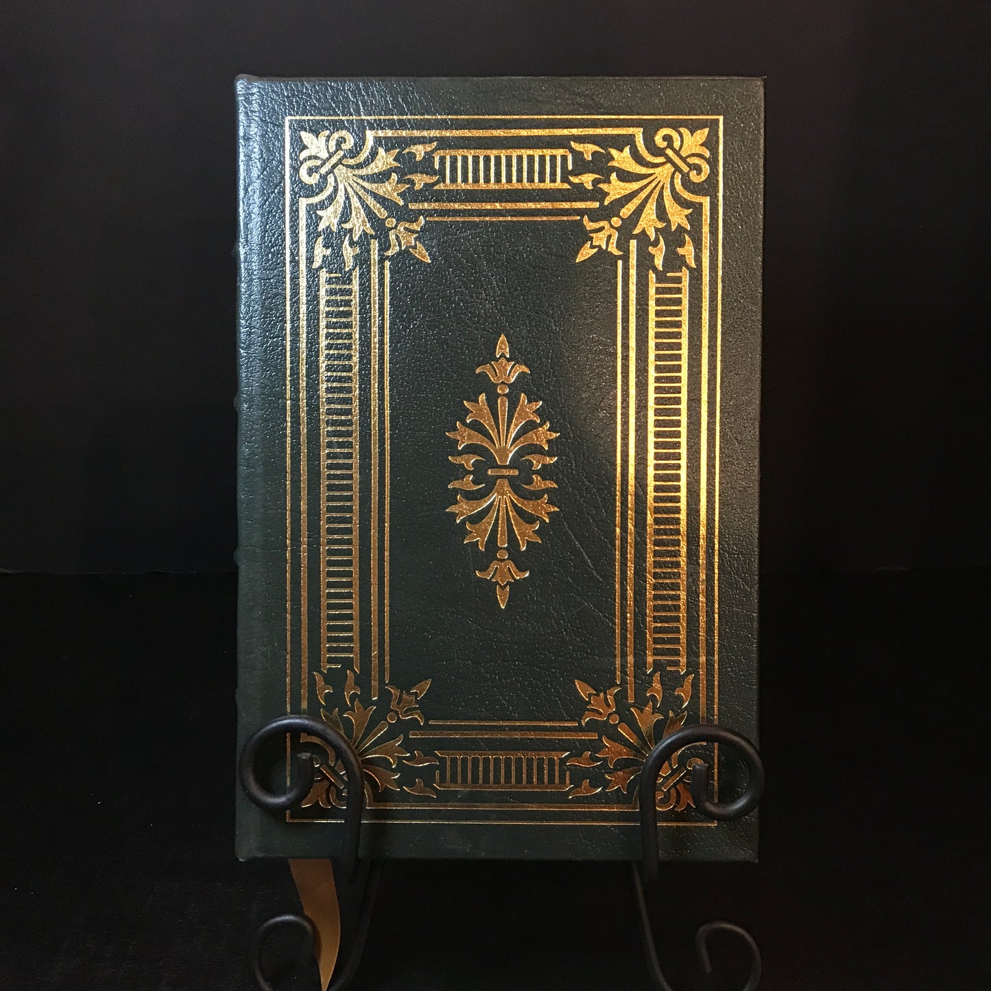 The Battle of Britain - Richard Hough and Denis Richards - Easton Press - 2004