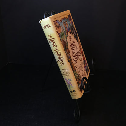 The Land of Stories: The Ultimate Book Hugger's Guide - Chris Colfer - 1st Edition - Signed - 2018