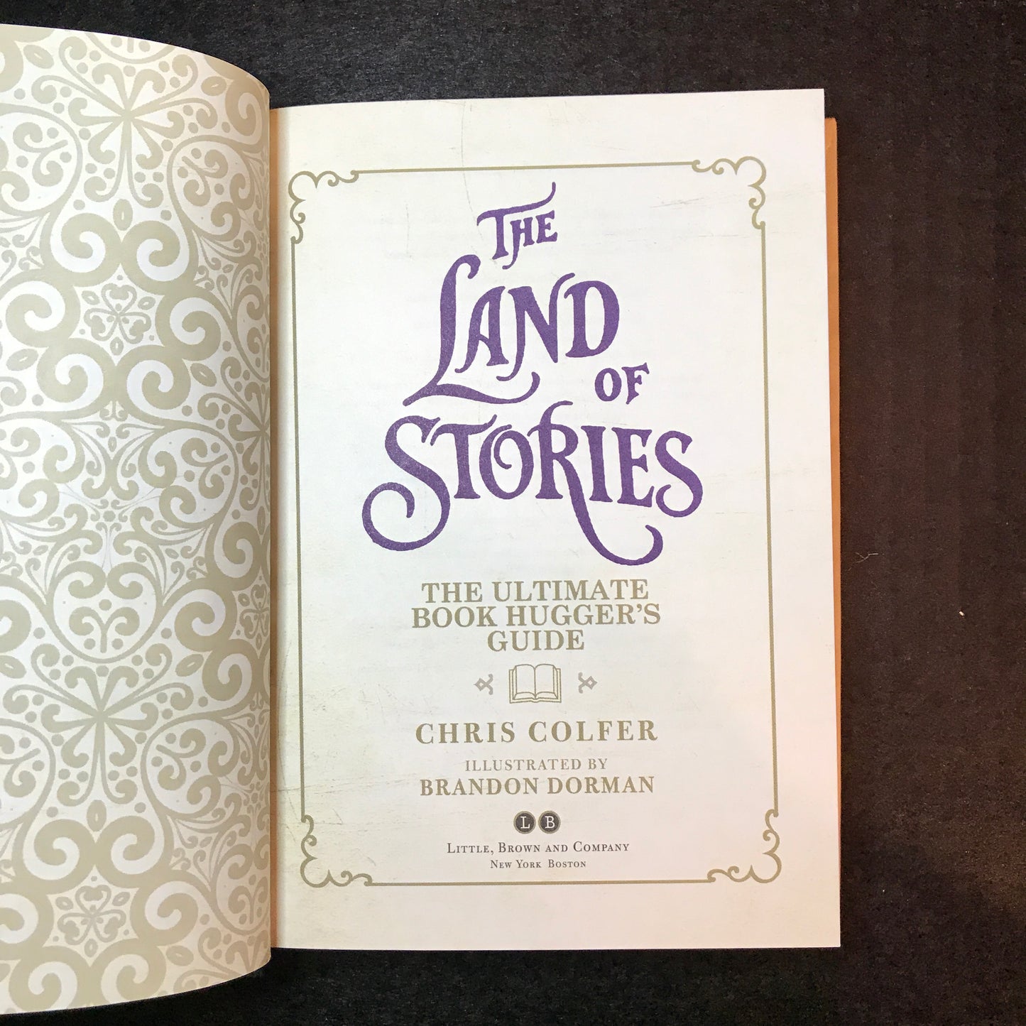 The Land of Stories: The Ultimate Book Hugger's Guide - Chris Colfer - 1st Edition - Signed - 2018
