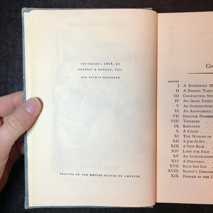 The Clue of the Velvet Mask - Carolyn Keene - 1st Edition - 1953