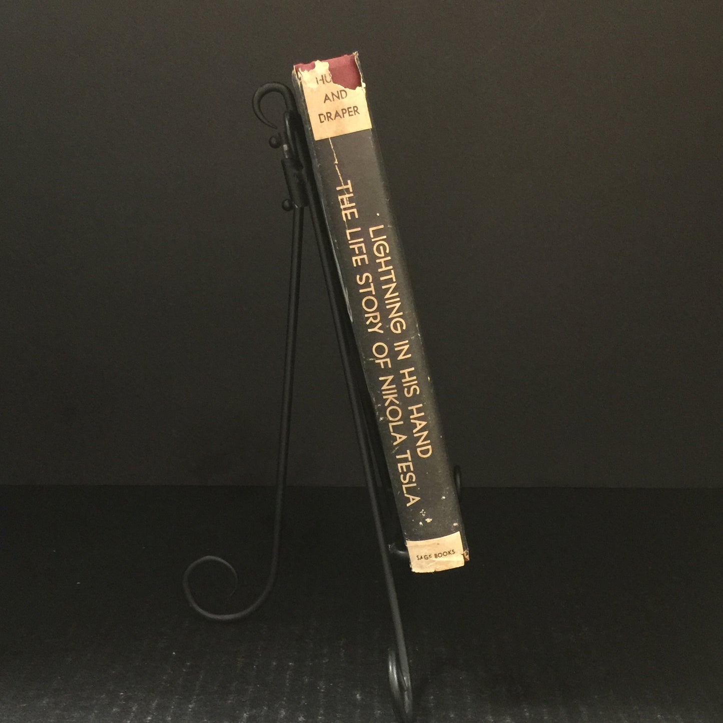 Lightning In His Hand - Inez Hunt and Wanetta W. Draper - Inscribed by Hunt - Signed by Draper - First Edition - 1964