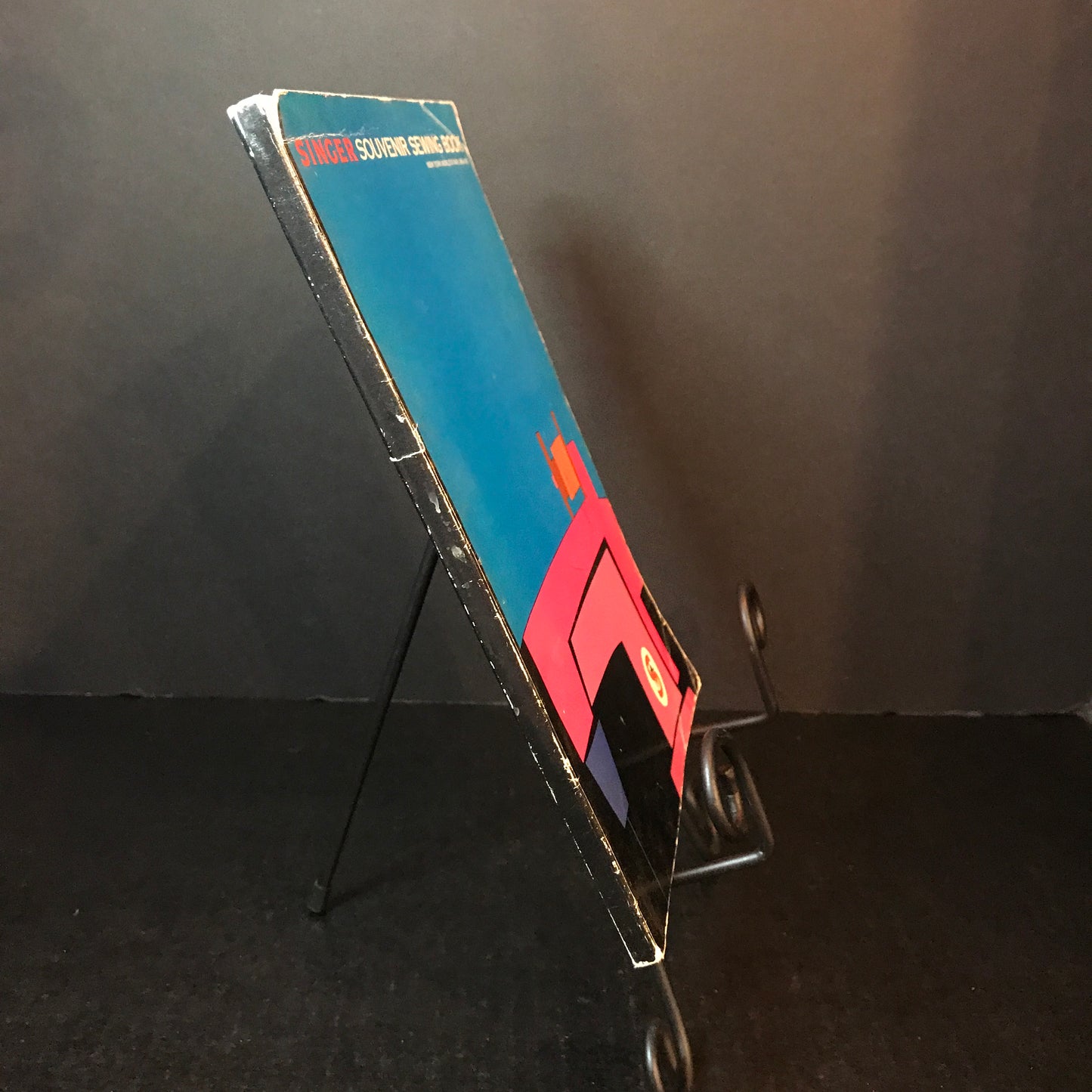 Singer Souvenir Sewing Book - Singer Co. - World's Fair - 1964