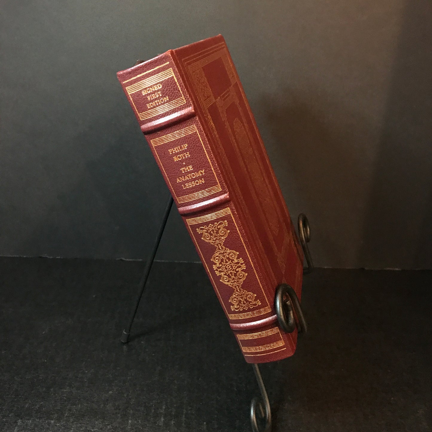 The Anatomy Lesson - Philip Roth - Signed - 1st Edition - Easton Press - 1983
