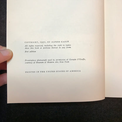 A Walker In The City - Alfred Kazin - Frontispiece by Georgia O'Keefe - 1951