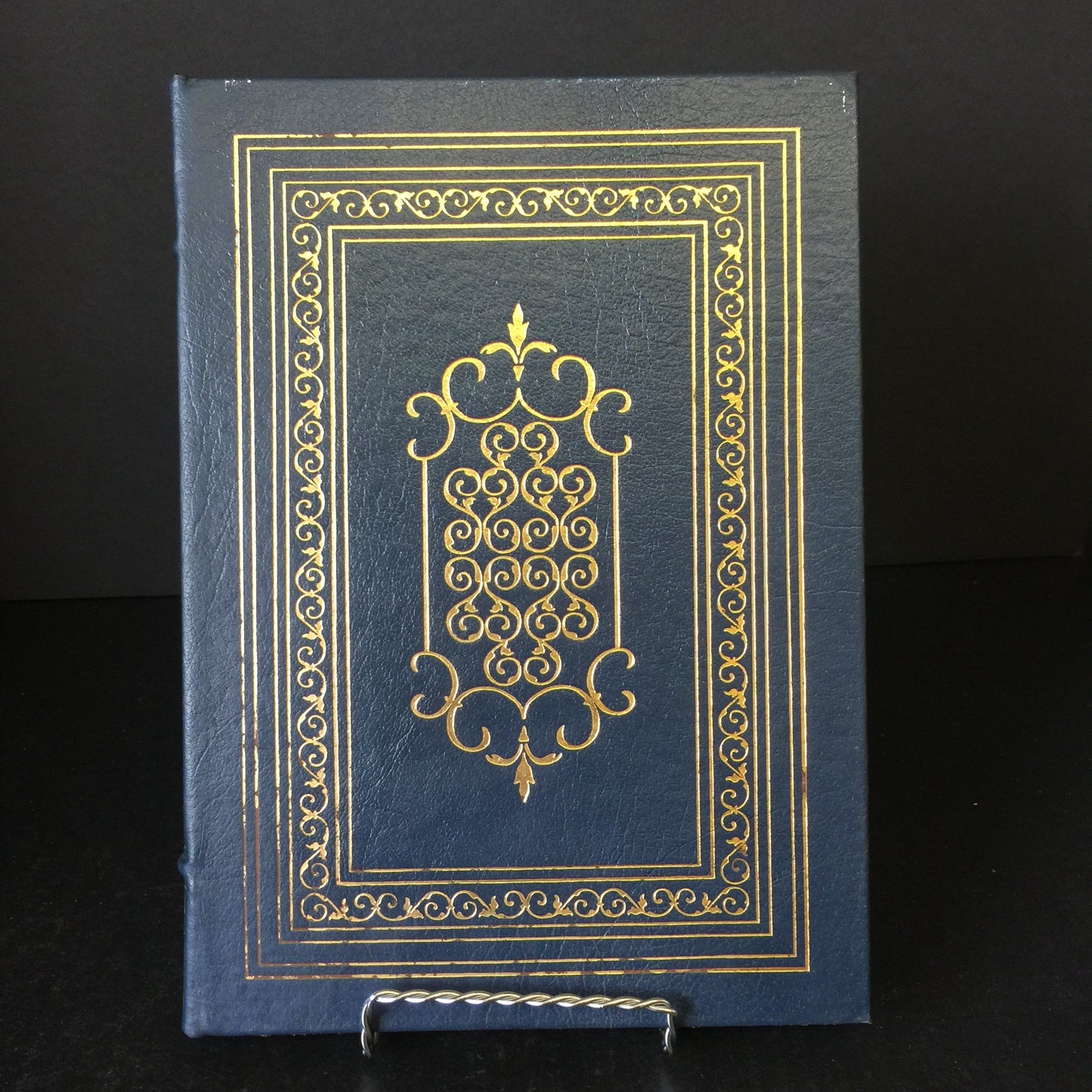 She Stoops to Conquer - Oliver Goldsmith - Easton Press - Edge Wear - Heavy Gilt Loss - 1978