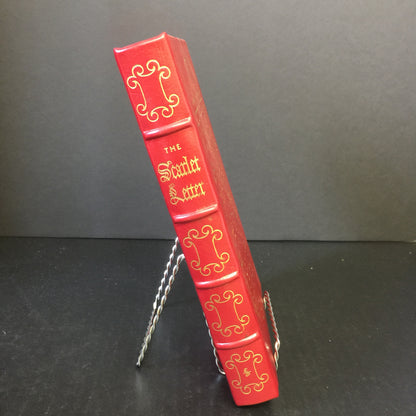 The Scarlet Letter - Nathaniel Hawthorne - Easton Press - Gilt Loss - Edge Wear - 1975