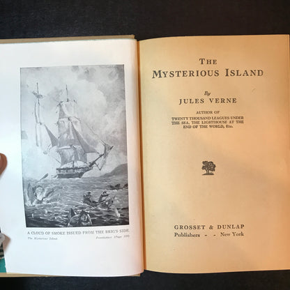The Mysterious Island - Jules Verne - Grosset & Dunlap - Date Unknown