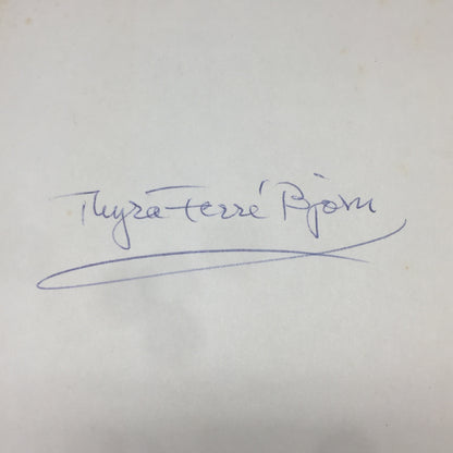 Papa's Wife - Thyra Ferre Bjorn - Signed by Author - Nineteenth Printing - 1968