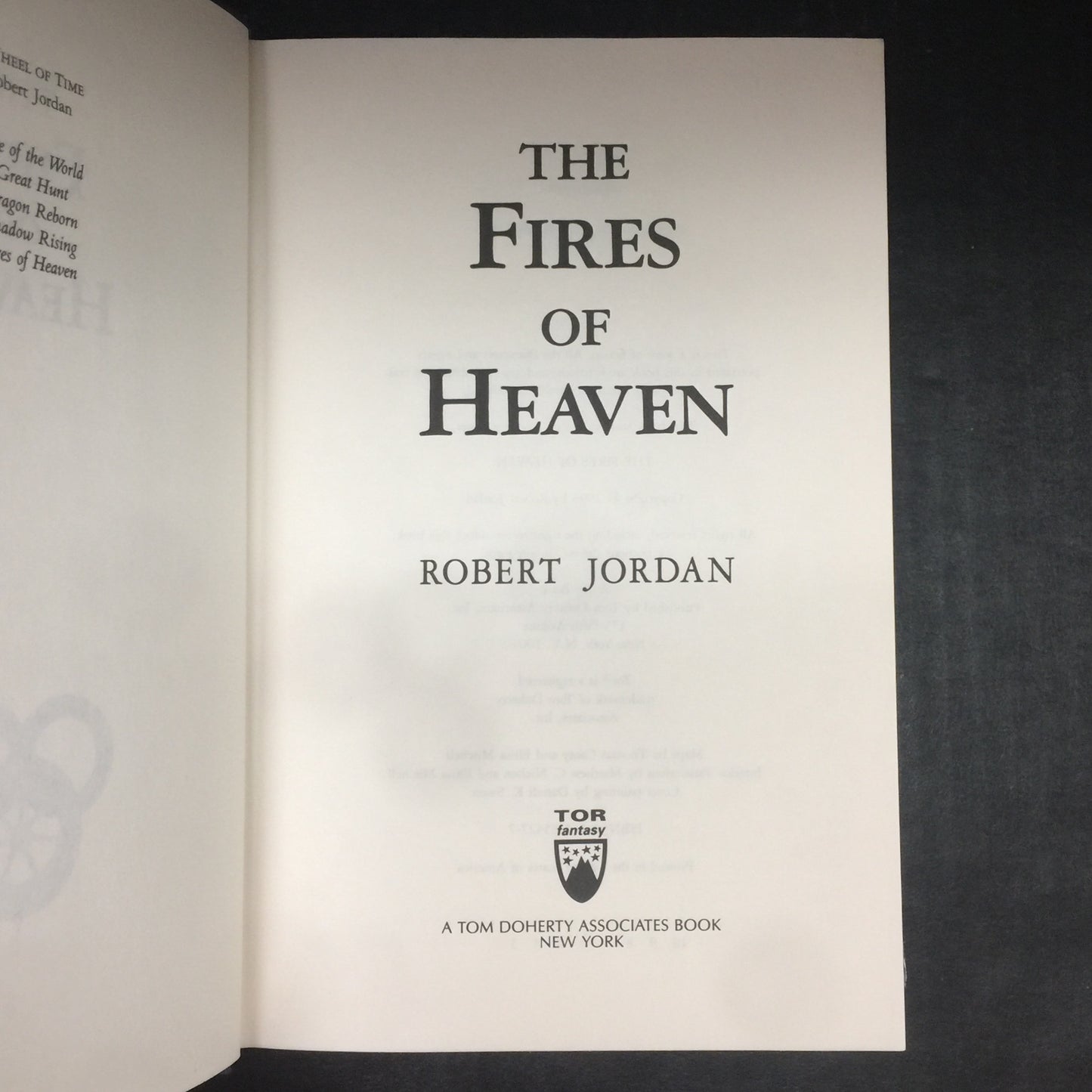 The Fires of Heaven - Robert Jordan - 1993