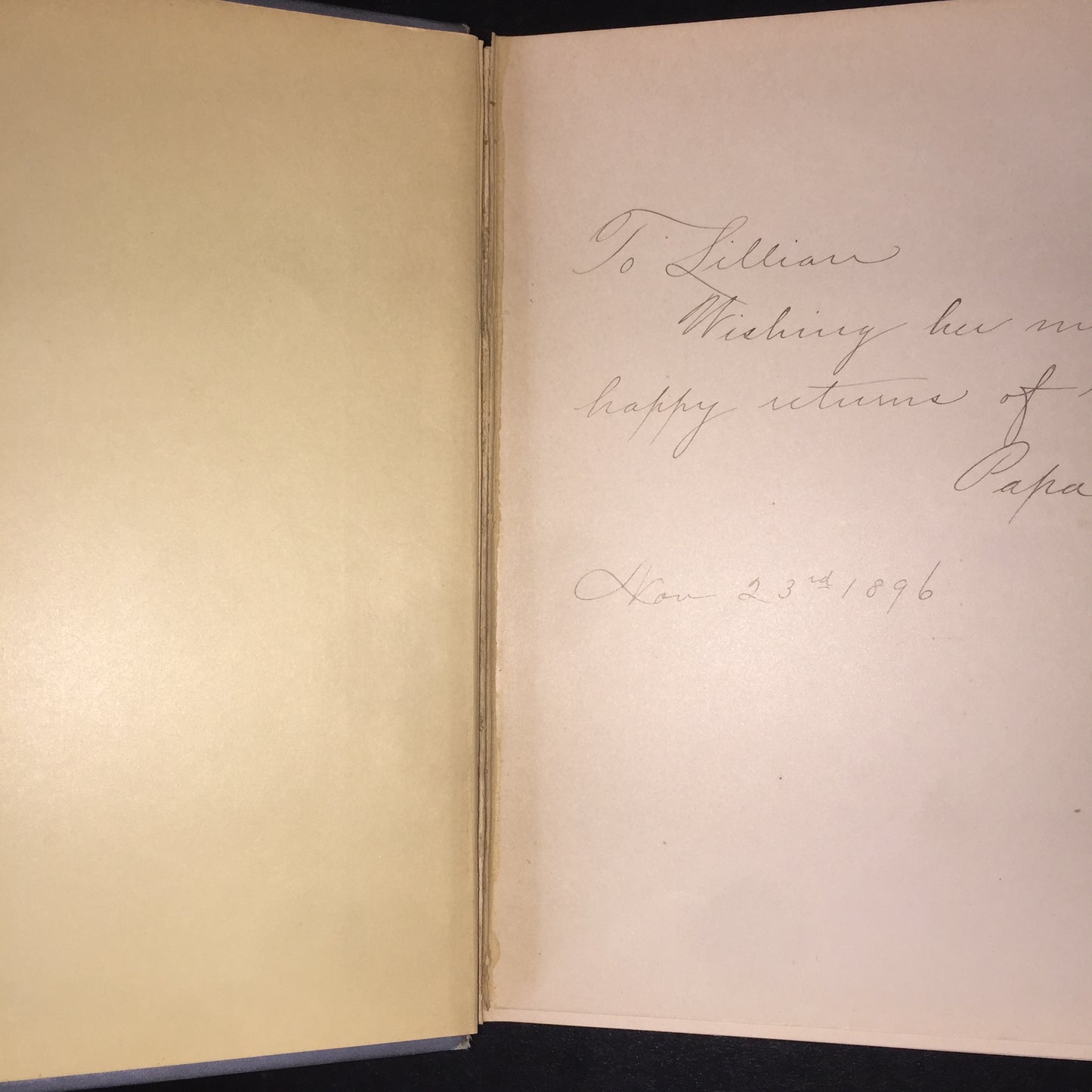 Sara Crewe or What Happened at Miss Minchin's - Frances H. Burnett - 1888