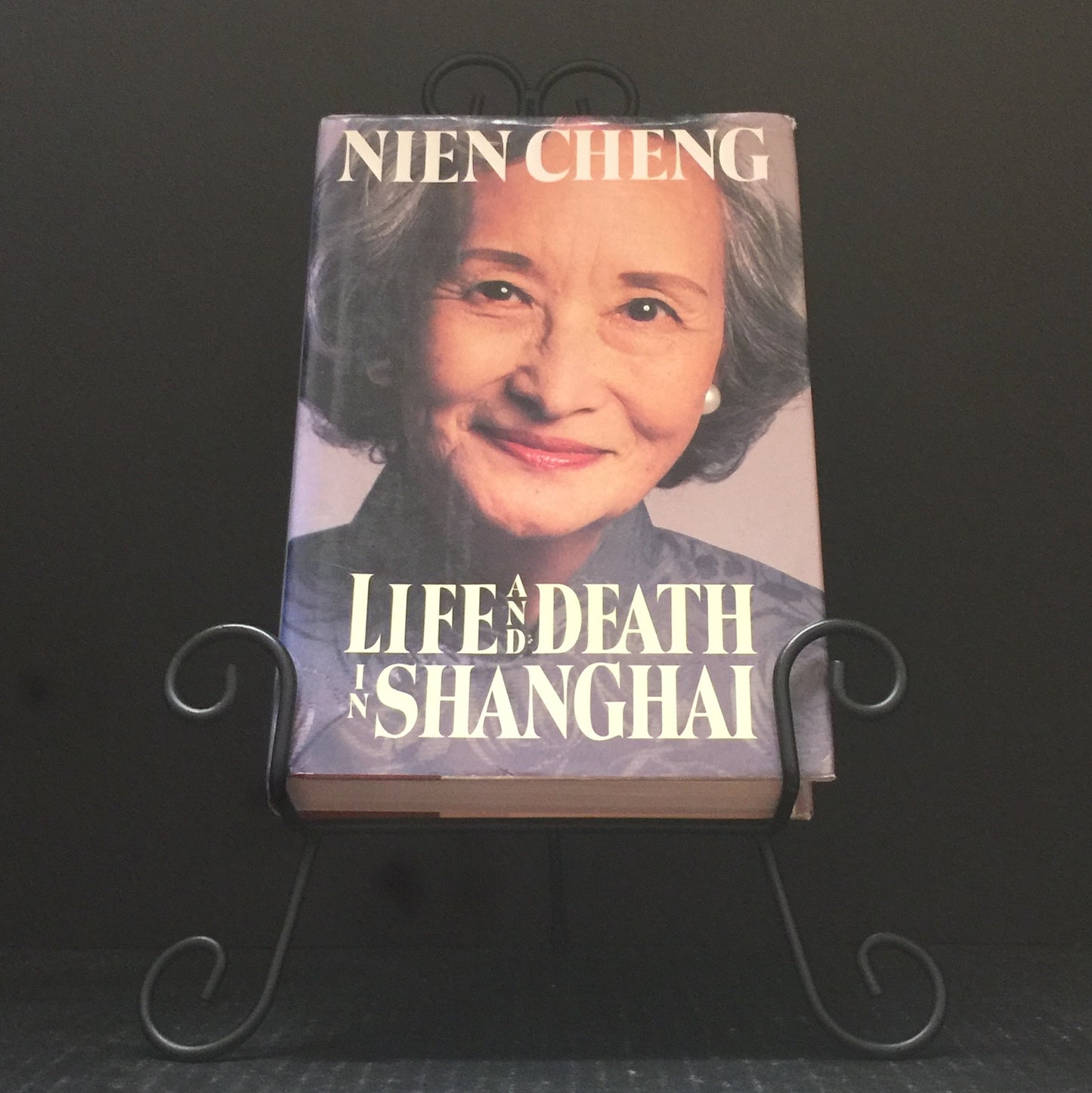 Life And Death In Shanghai - Nien Cheng - Signed by Author - First Edition - 1987