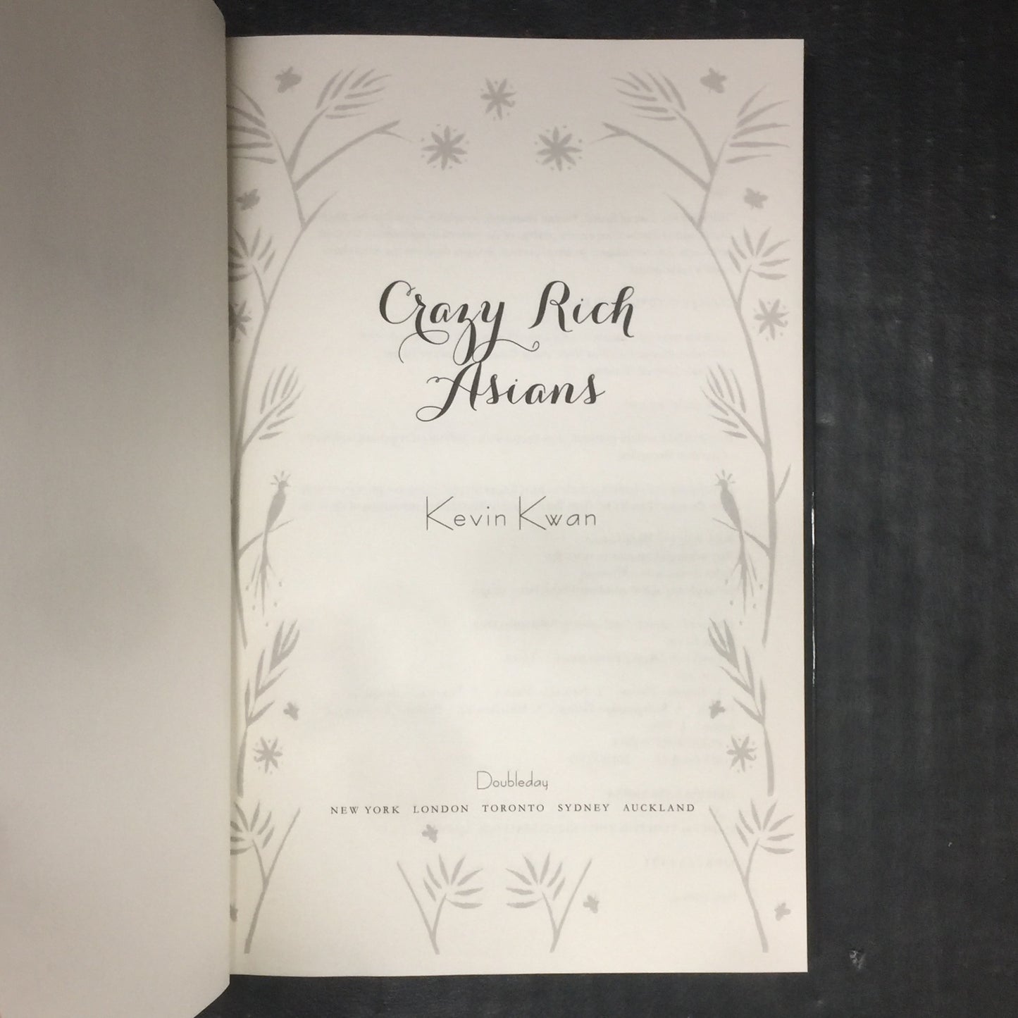 Crazy Rich Asians - Kevin Kwan - First Edition - 2013