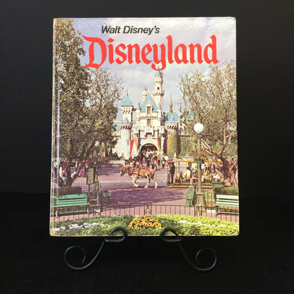 Walt Disney's Disneyland - Martin A. Sklar - Signed by The Goofy - 1969