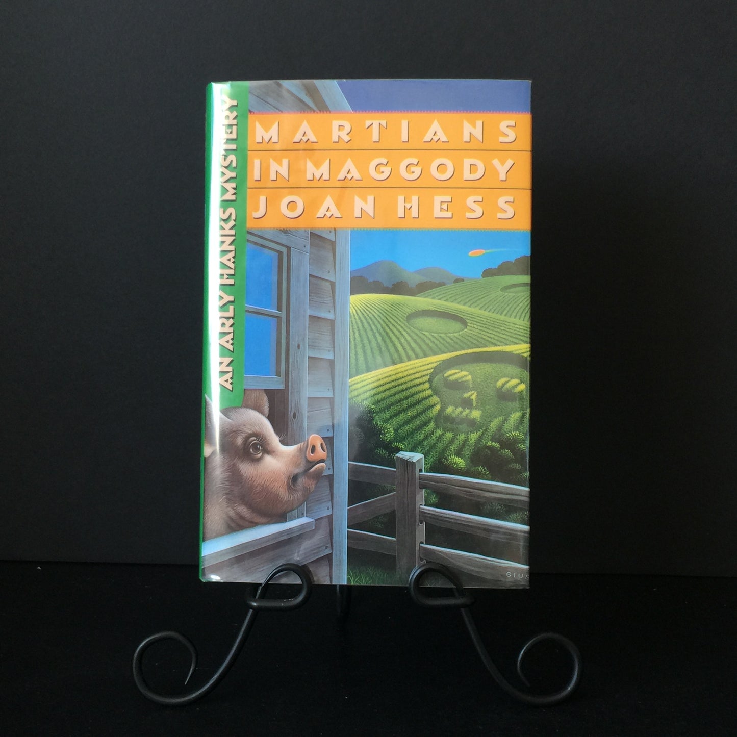 Martians in Maggody - Joan Hess - Signed - 1994