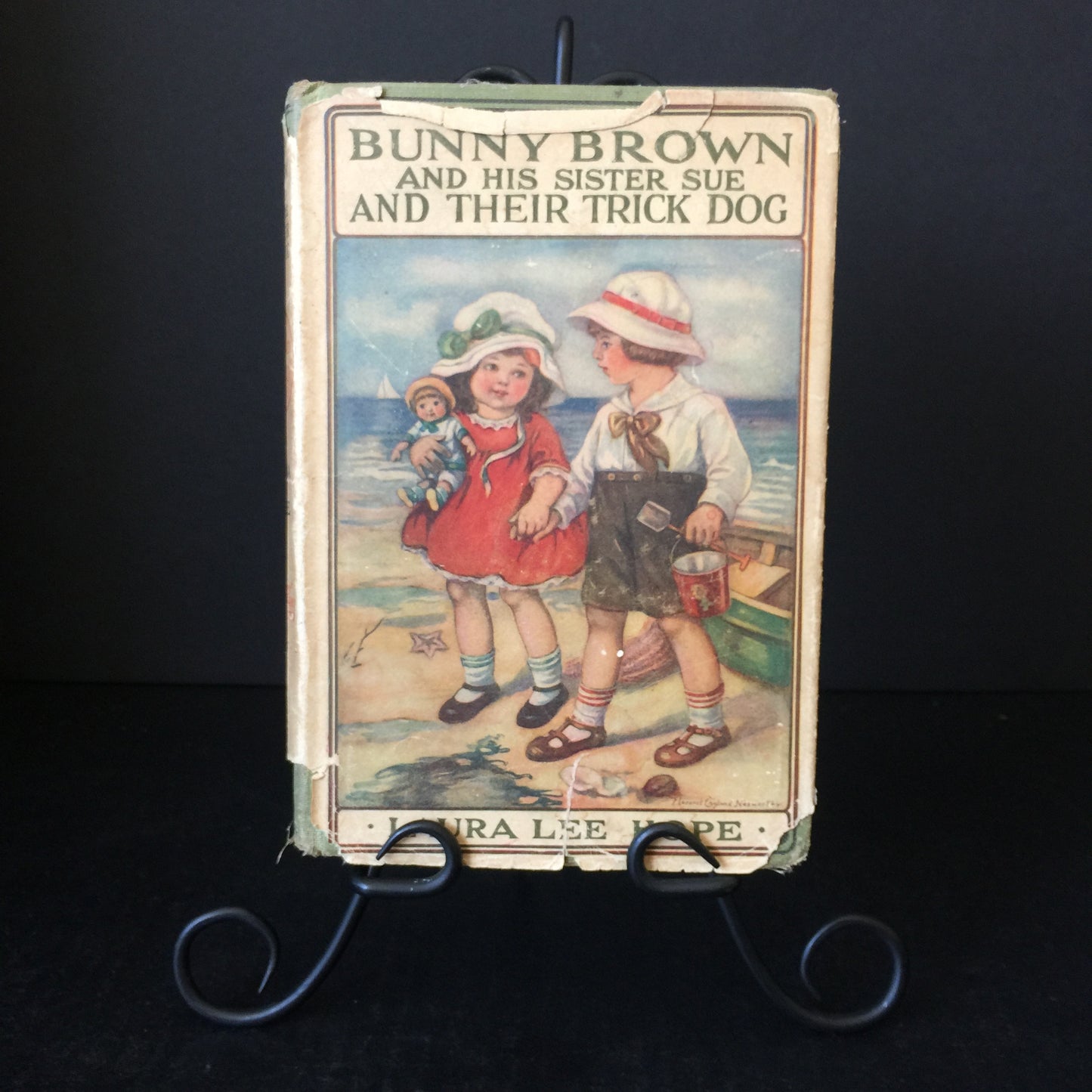 Bunny Brown and His Sister Sue and Their Trick Dog - Laura Lee Hope - 1st Edition - 1923