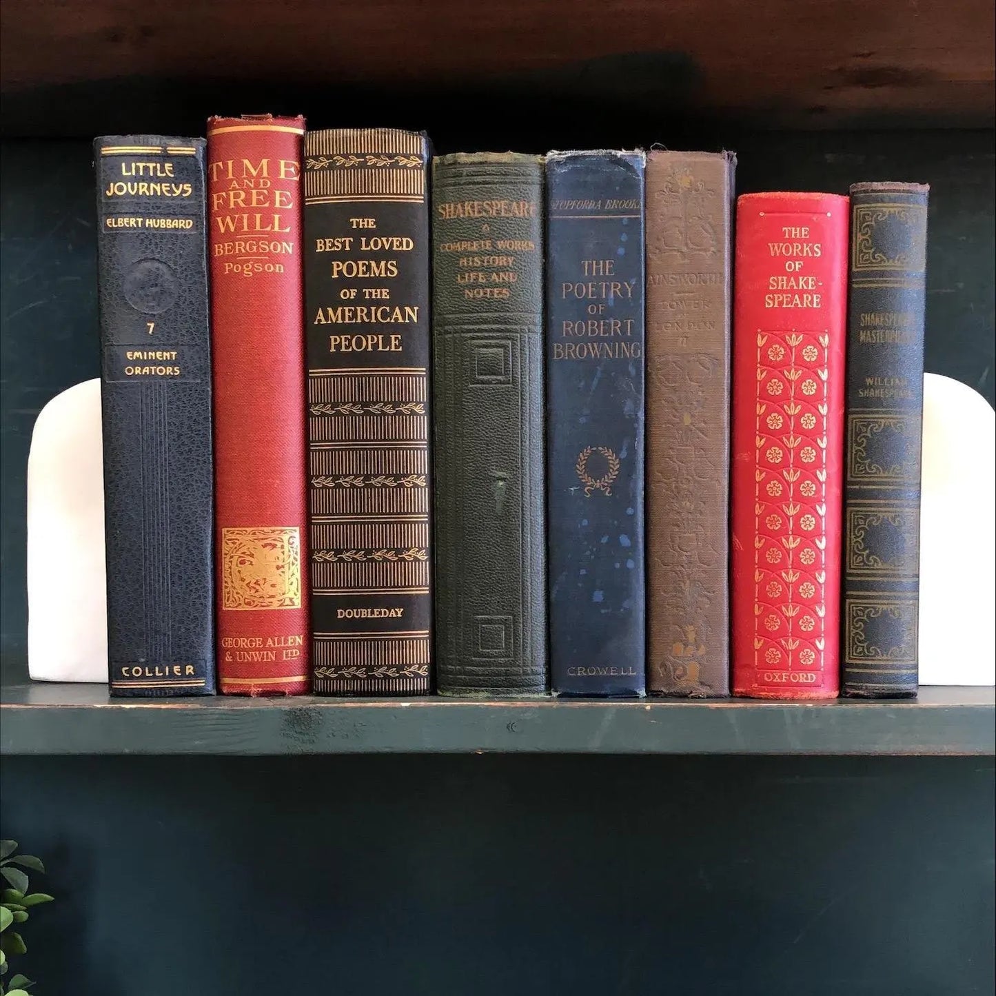 Classic Hardcover Book Bundle: Decorative Display Books by the Foot