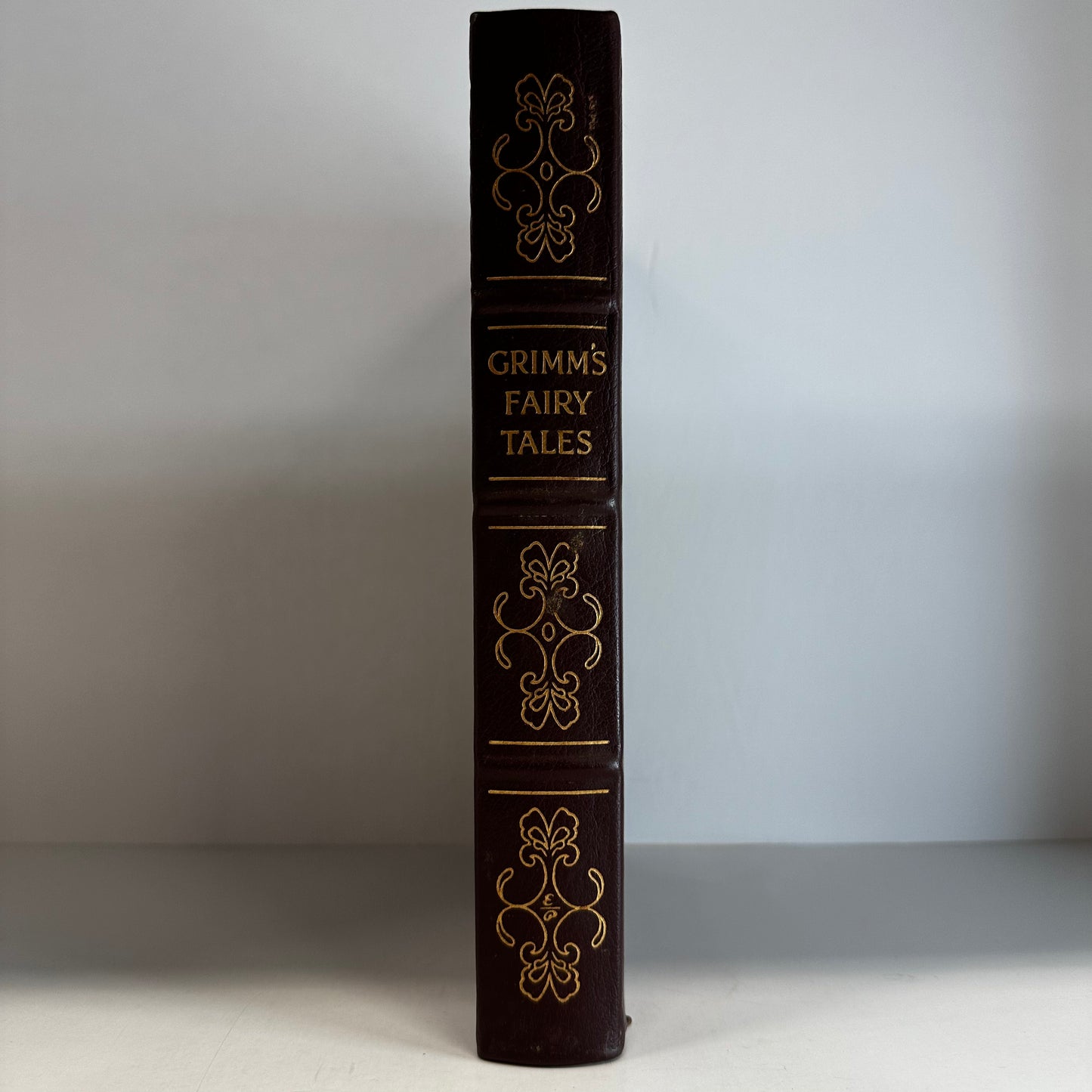 Grimm’s Fairy Tales - N/A - Easton Press - Heavy Edge Wear - 1980