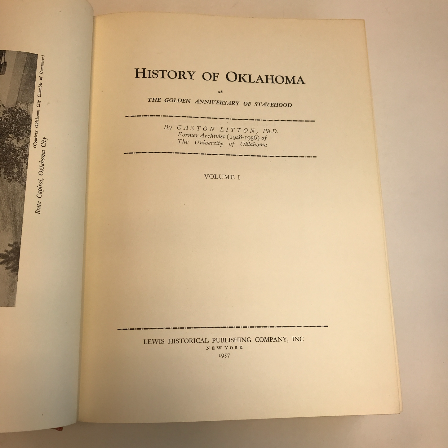 History of Oklahoma - Gaston Litton - Vol 1 - 1957