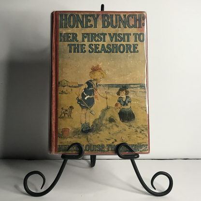 Honey Bunch: Her First Visit to the Seashore - Helen Louise Thorndyke - 1924