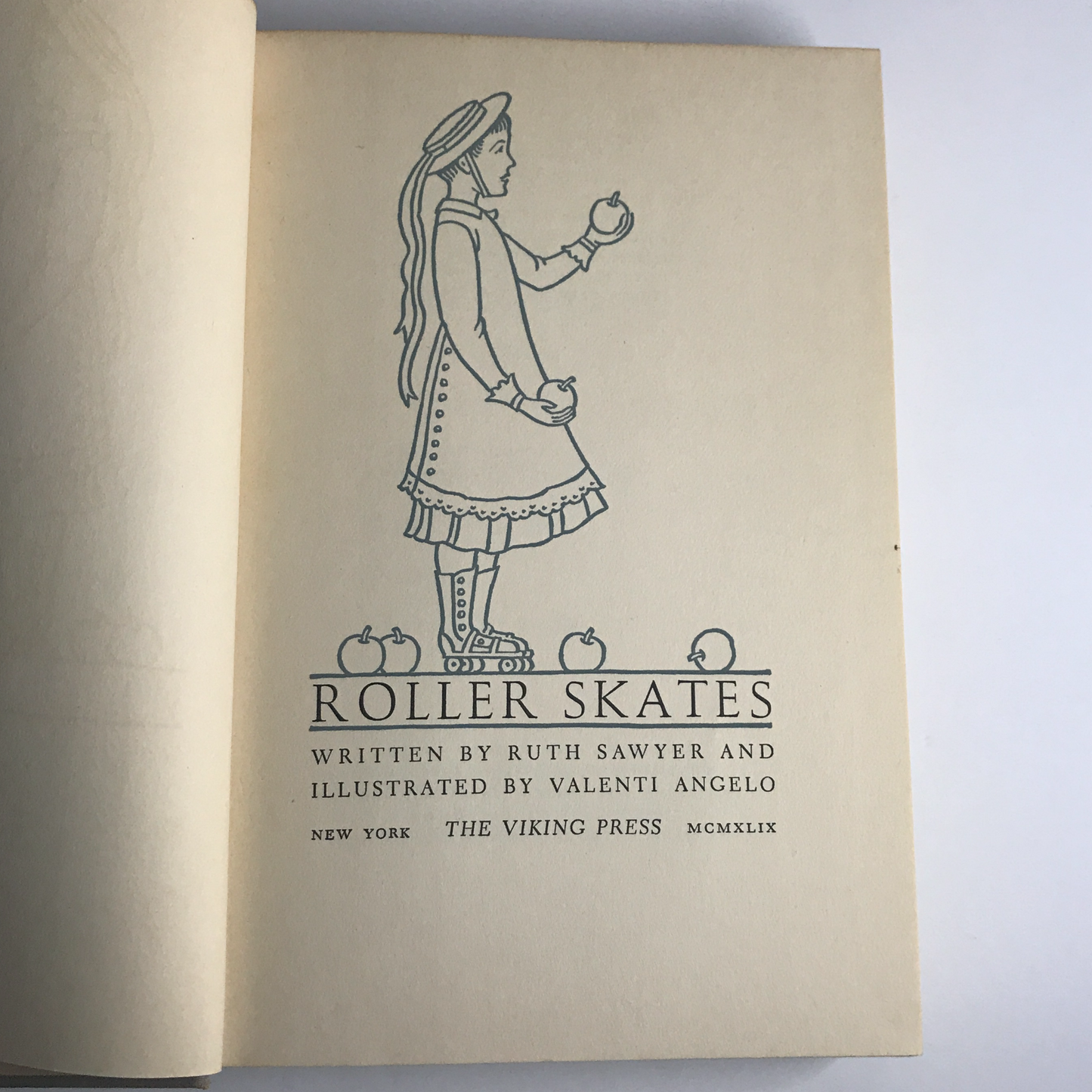 Roller Skates - Ruth Sawyer - 10th Printing - 1949