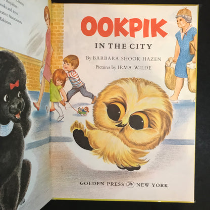 Ookpik in the City - Barbara Shook Hazen - 1968