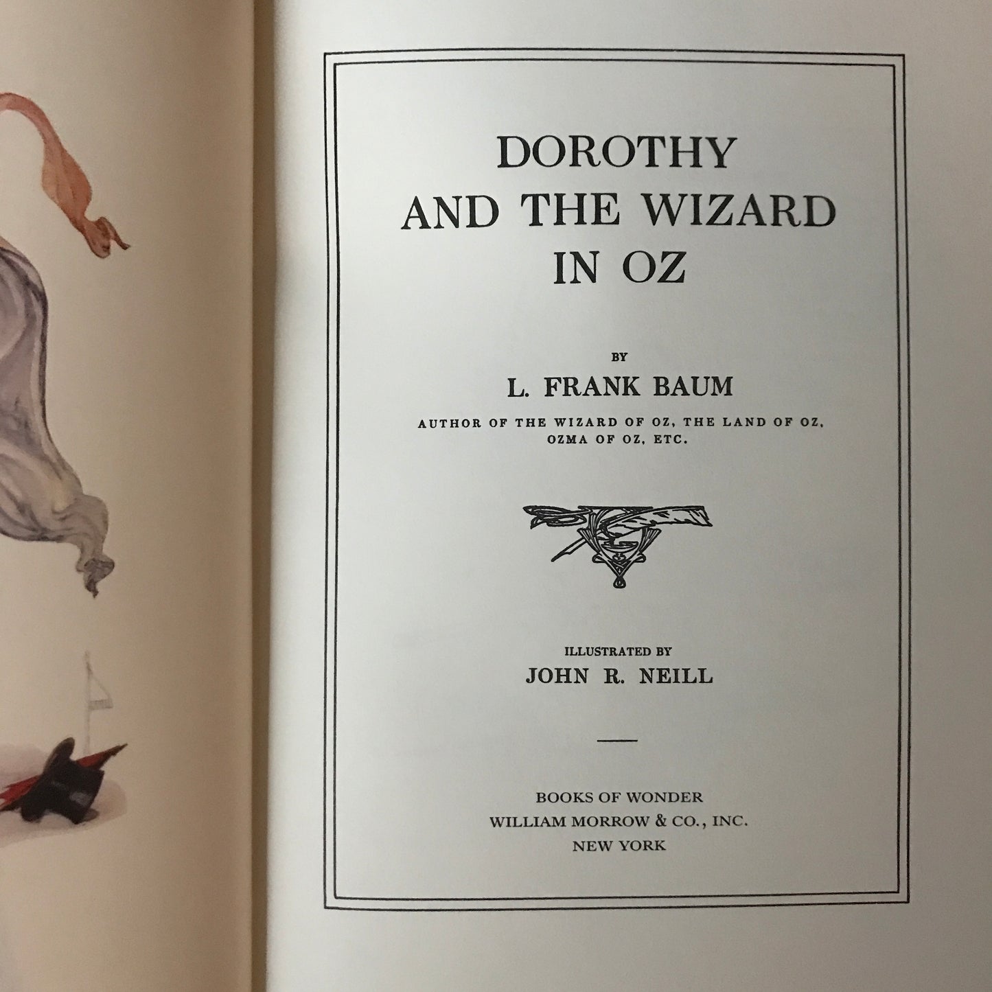 Dorothy and the Wizard in Oz - L. Frank Baum - 1990