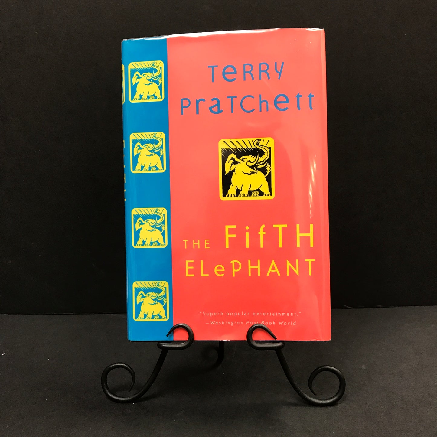 The Fifth Elephant - Terry Pratchett - Signed - 2000