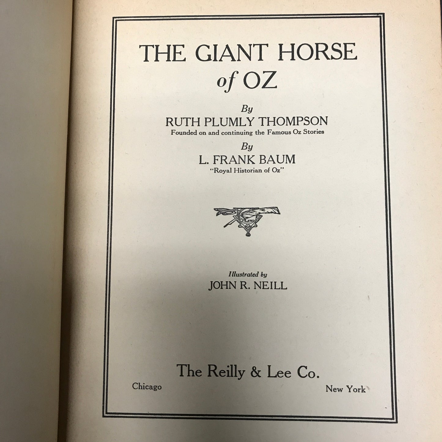 Giant Horse of Oz - Ruth Plumly Thompson - 1928