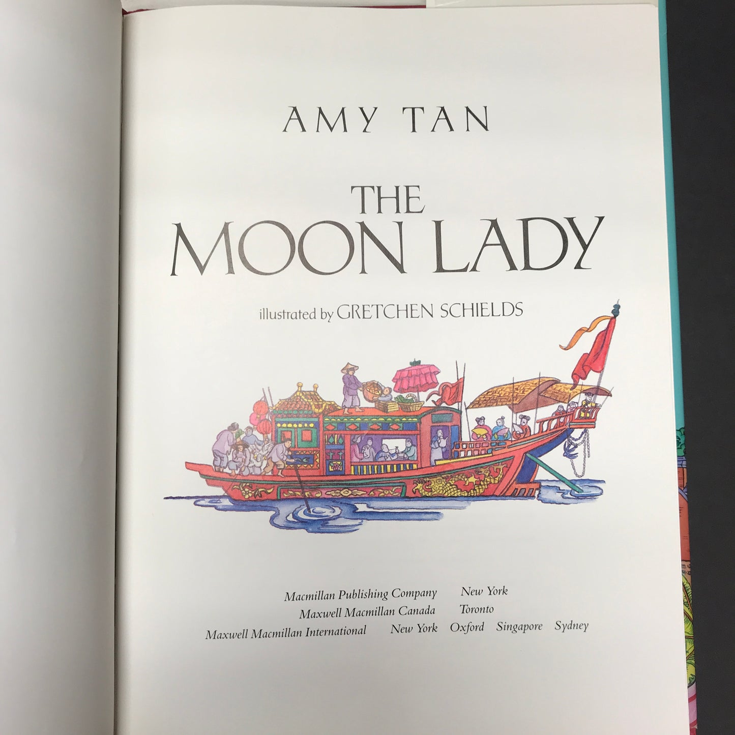 The Moon Lady - Amy Tan - Signed - 1992