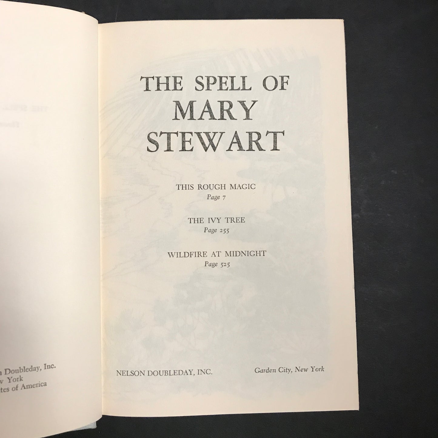 The Spell of Mary Stewart - Mary Stewart - 3 Complete Novels - 1964