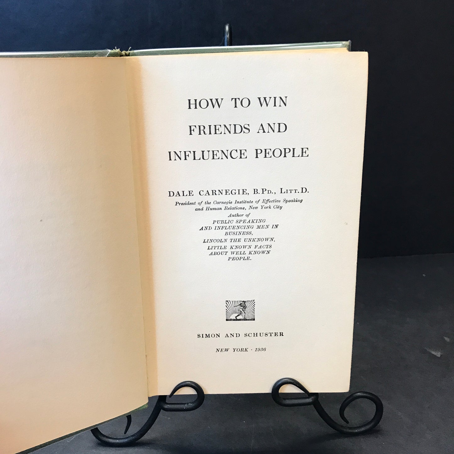 How to Win Friends and Influence People - Dale Carnegie - 1936 - Sixth Print