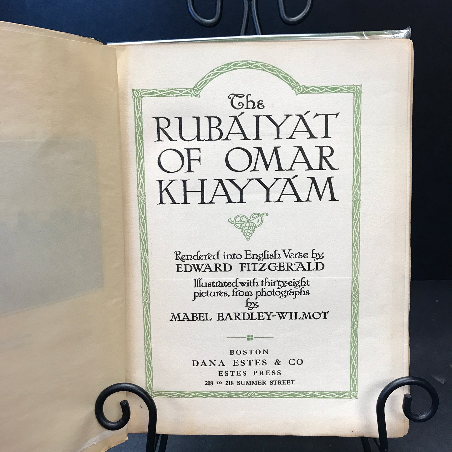 The Rubaiyat of Omar Khayyam - Mabel Eardley-Wilmot - 1915