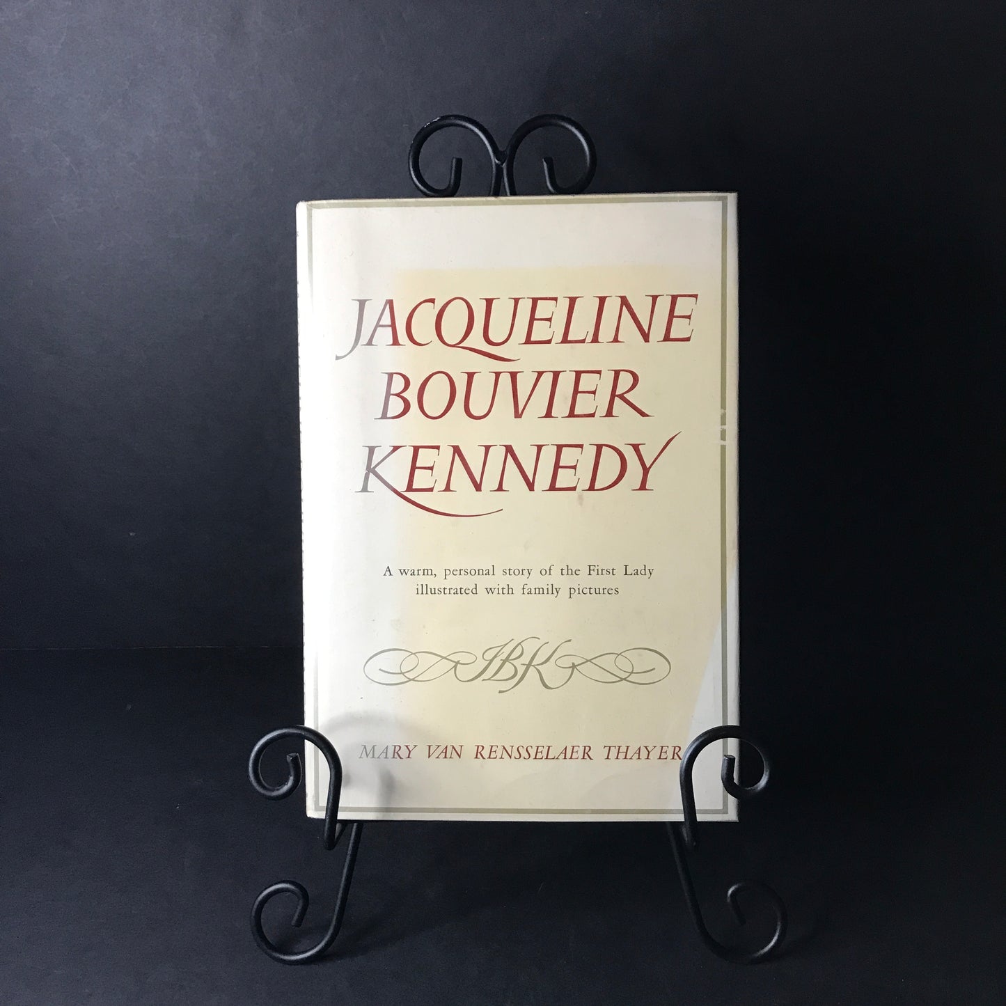 Jacqueline Bouvier Kennedy - Mary Van Rensselaer - 1961 - First Edition