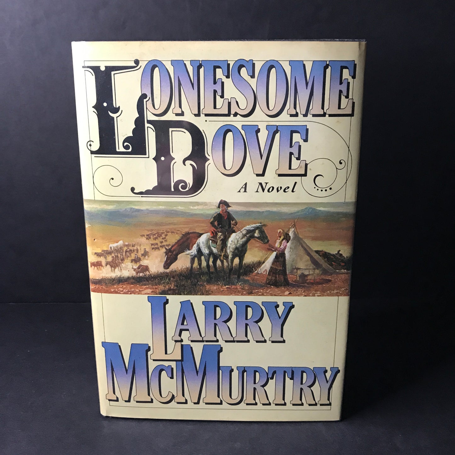 Lonesome Dove - Larry McMurtry - 1985 - Book Club Edition