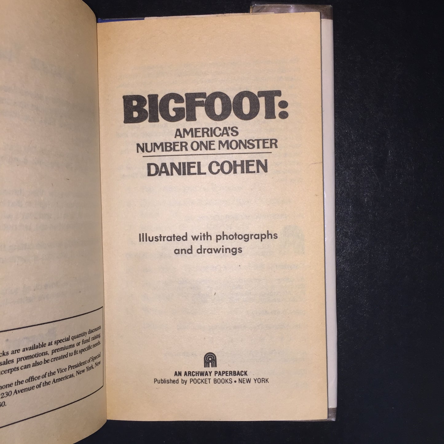 Bigfoot: America's Number One Monster - Daniel Cohen - 1982