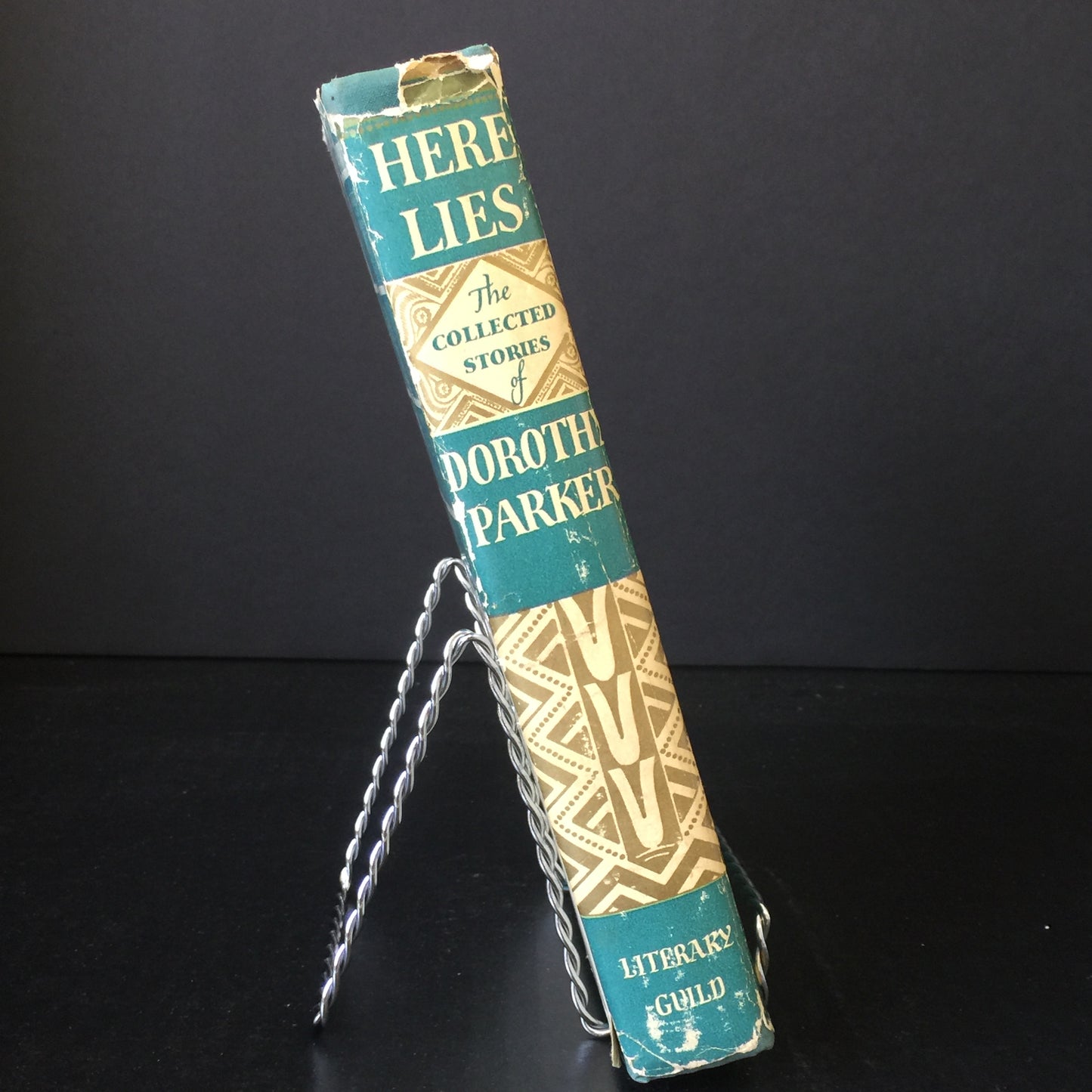 Here Lies: The Collected Works of Dorothy Parker - 1939 - Early Print