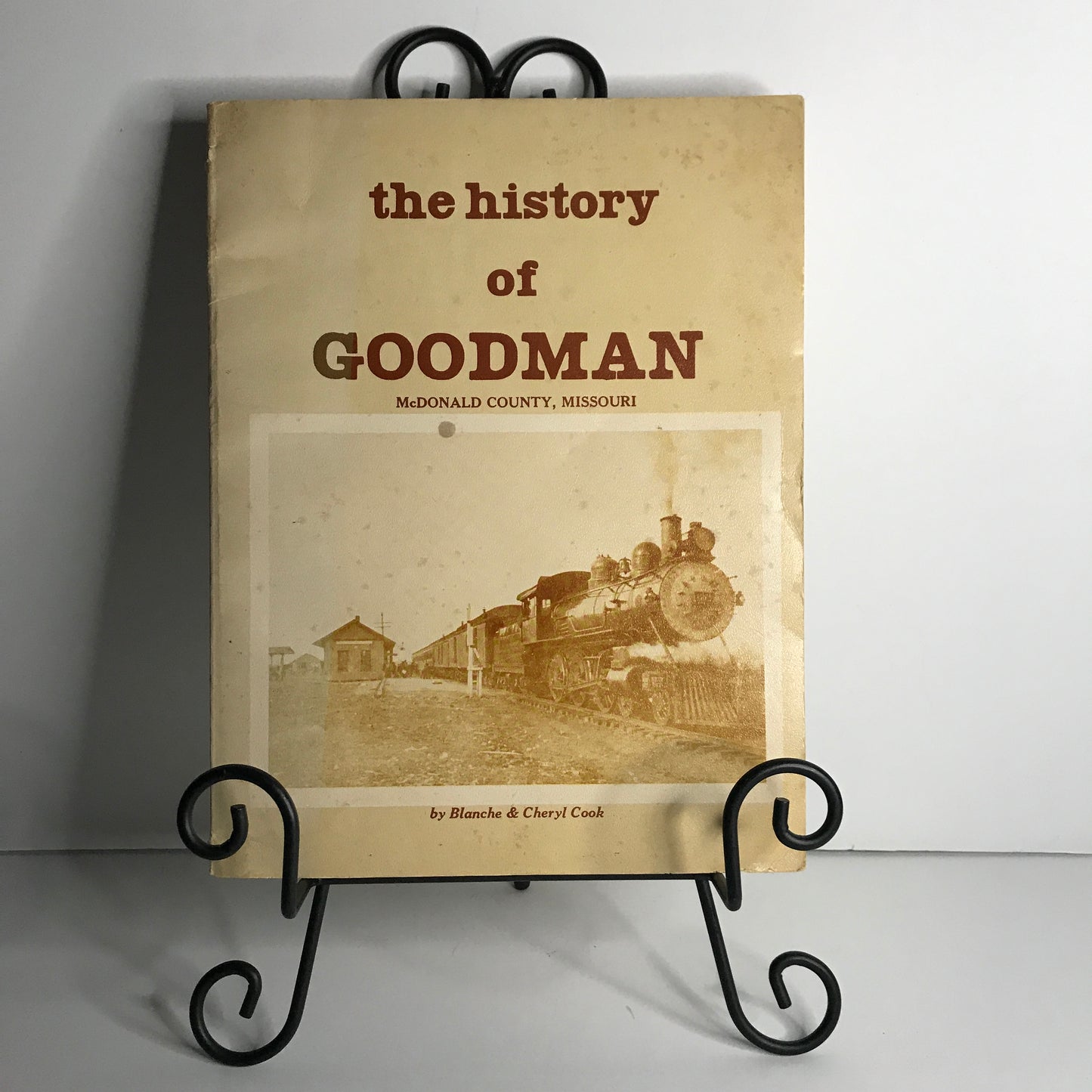 The History of Goodman - Blanche and Cheryl Cook - Missouri - 1976