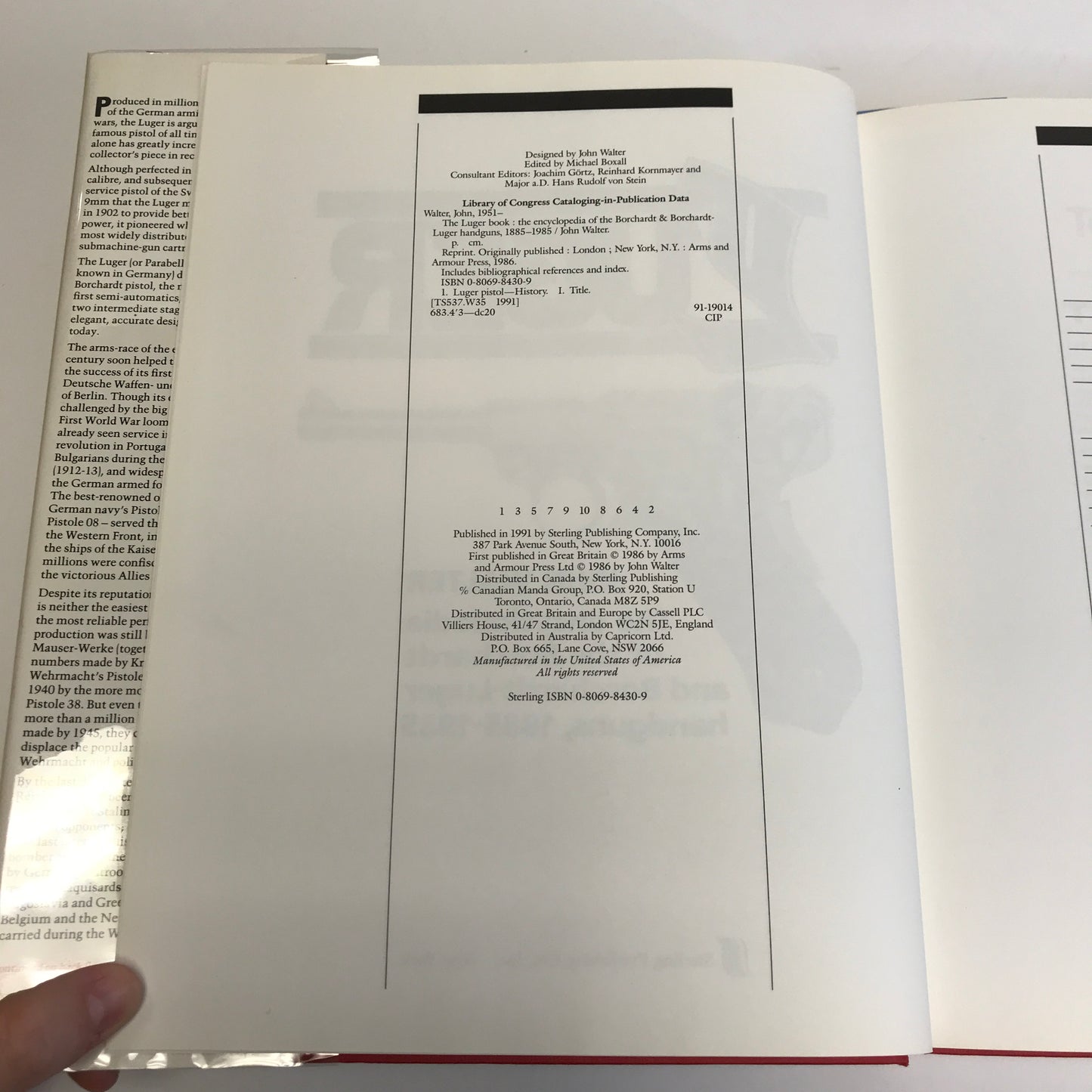 The Luger Book - John Walter - 1st Edition - 1991