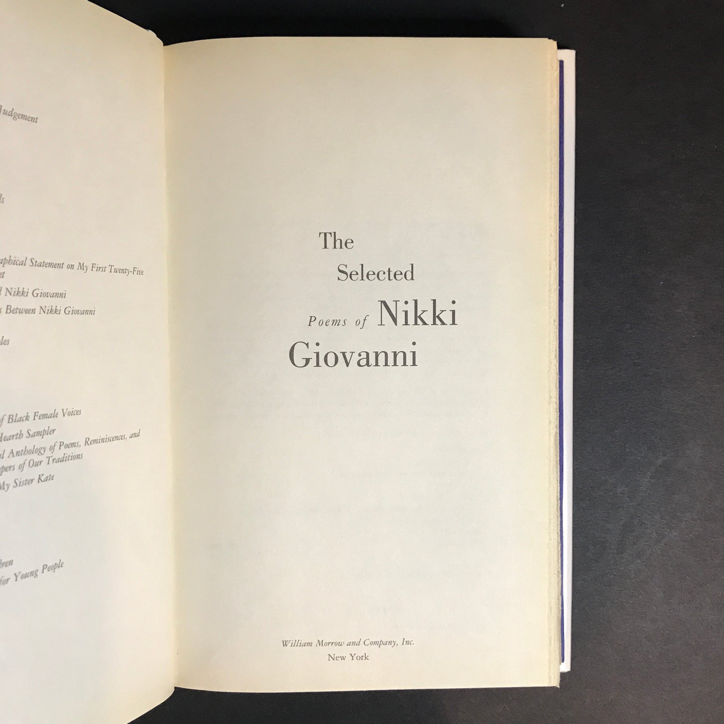 The Selected Poems of Nikki Giovanni - Nikki Giovanni - Signed - 18th Print - 1996