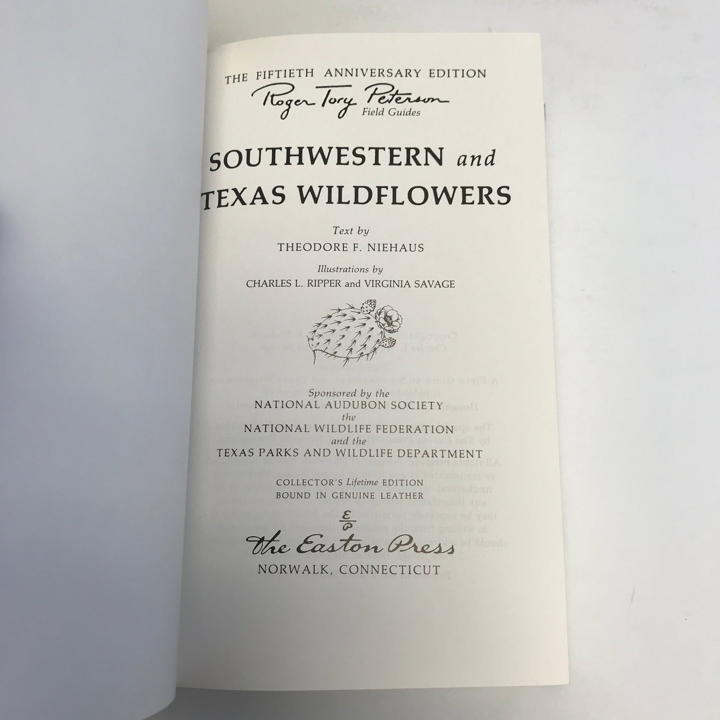 Southwestern and Texas Wildflowers - Theodore F. Niehous - Roger Terry Peterson Field Guides - Easton Press - 1984