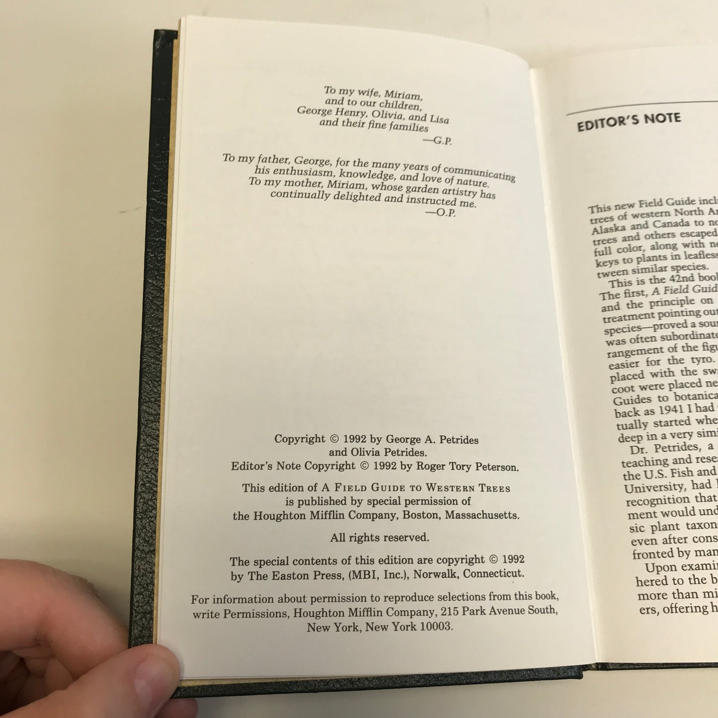 Western Trees - George A. Petrides - Roger Terry Peterson Field Guides - Easton Press - 1992