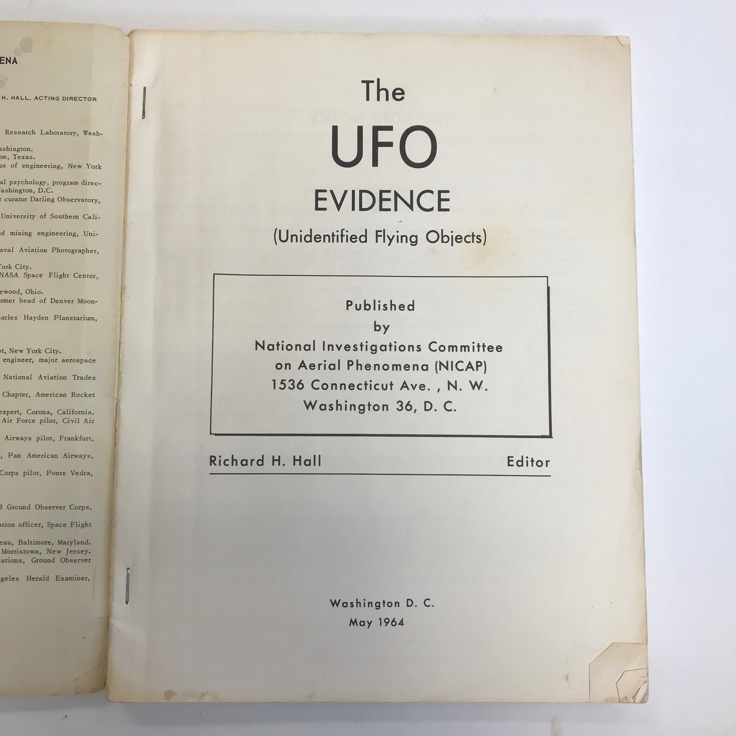 The UFO Evidence - 1964