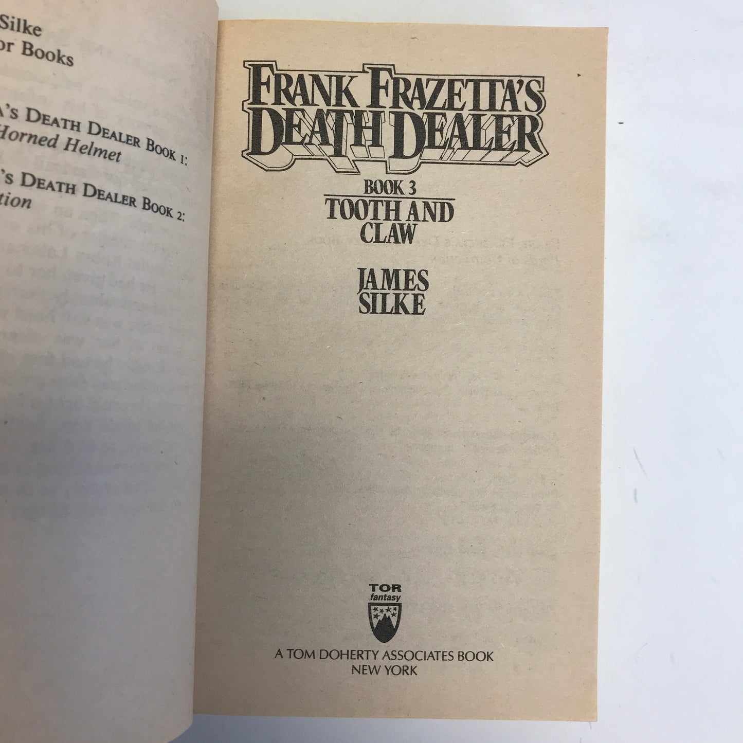 Frank Frazetta's Death Dealer: Book 3 Tooth and Claw - James Silke - 1st Edition - 1989