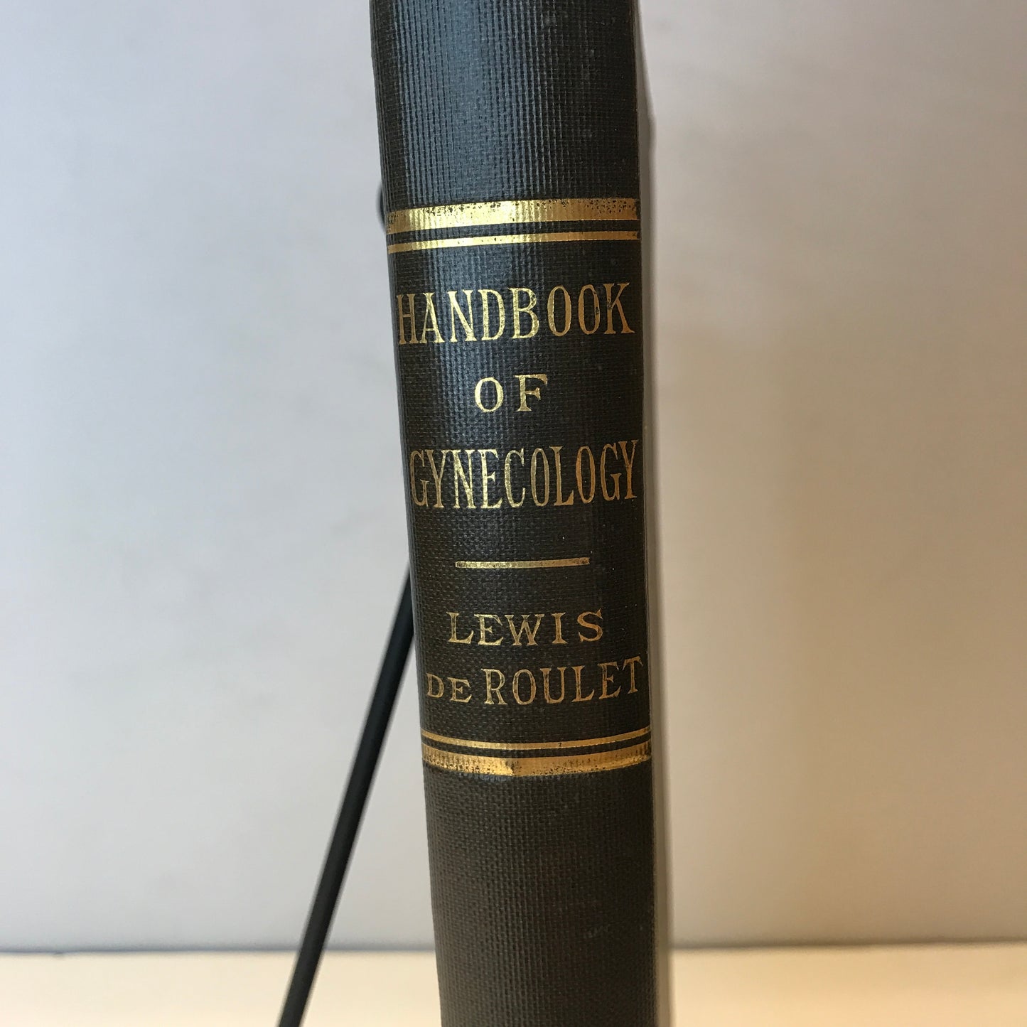 Handbook of Gynecology for Students and Practitioners - Lewis and De Roulet - 1917 - Illustrated