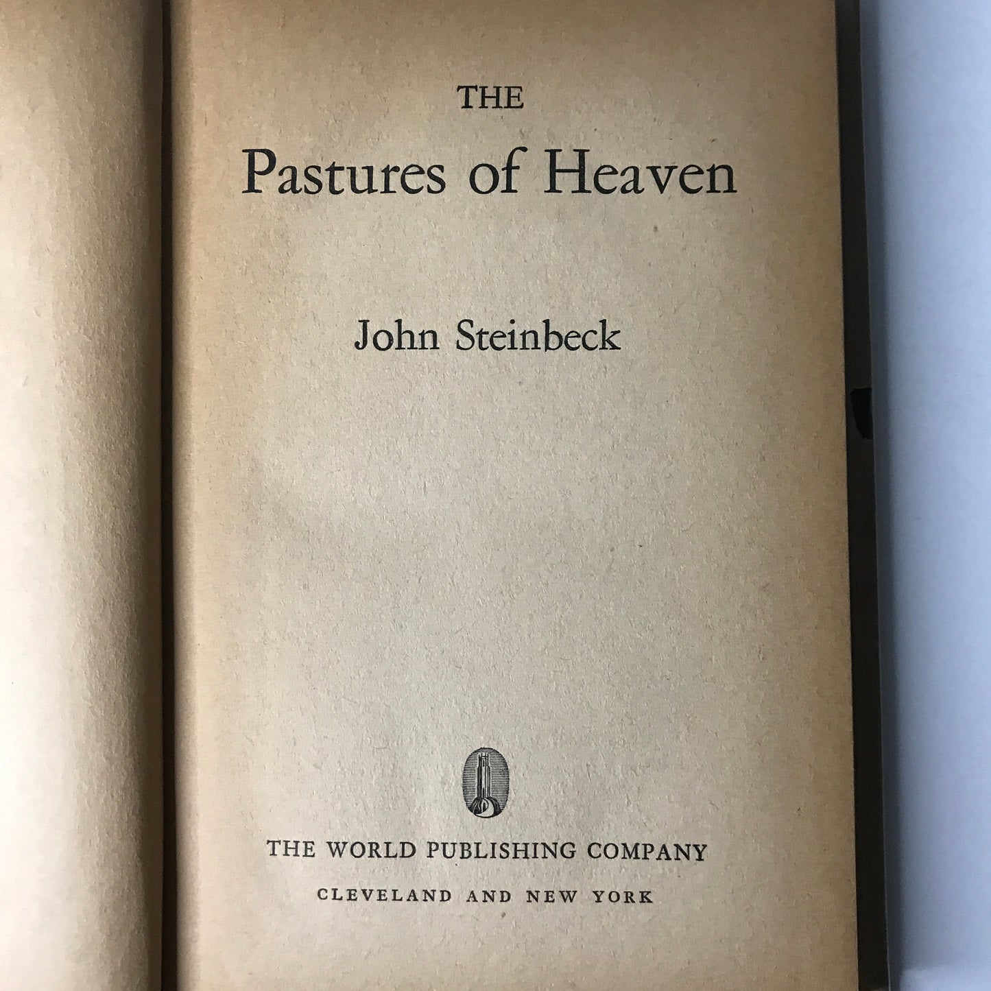 The Pastures of Heaven - John Steinbeck - 1946 - 1st Thus