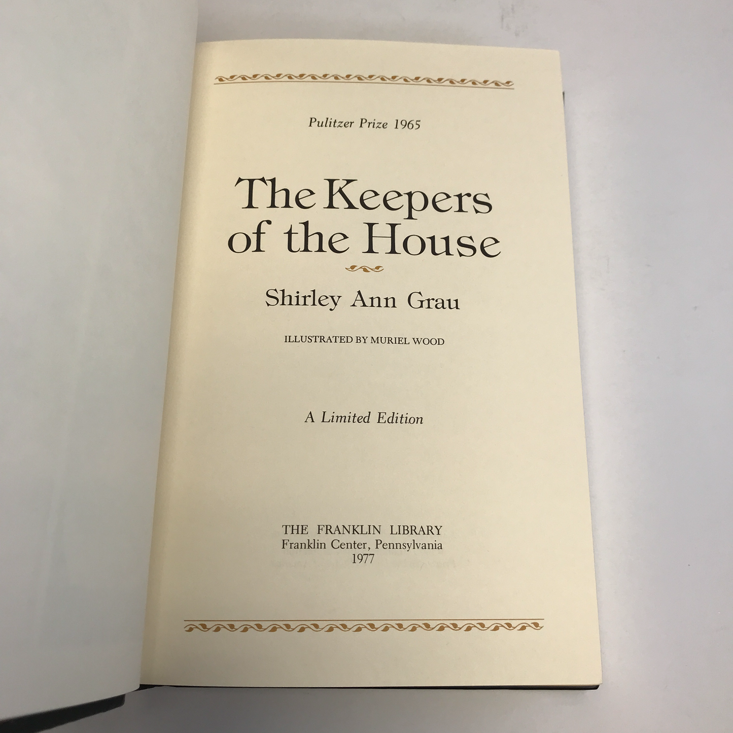 The Keepers of the House - Shirue Grau - Franklin Library - 1977
