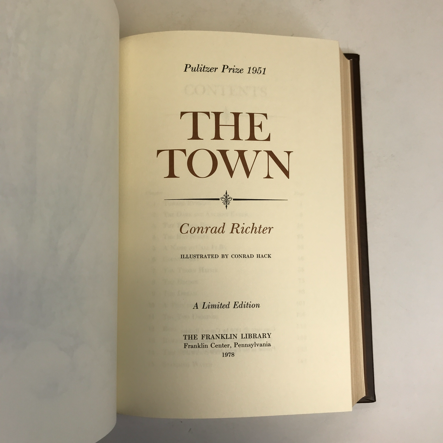 The Town - Conrad Richter - 1978 - Franklin Library