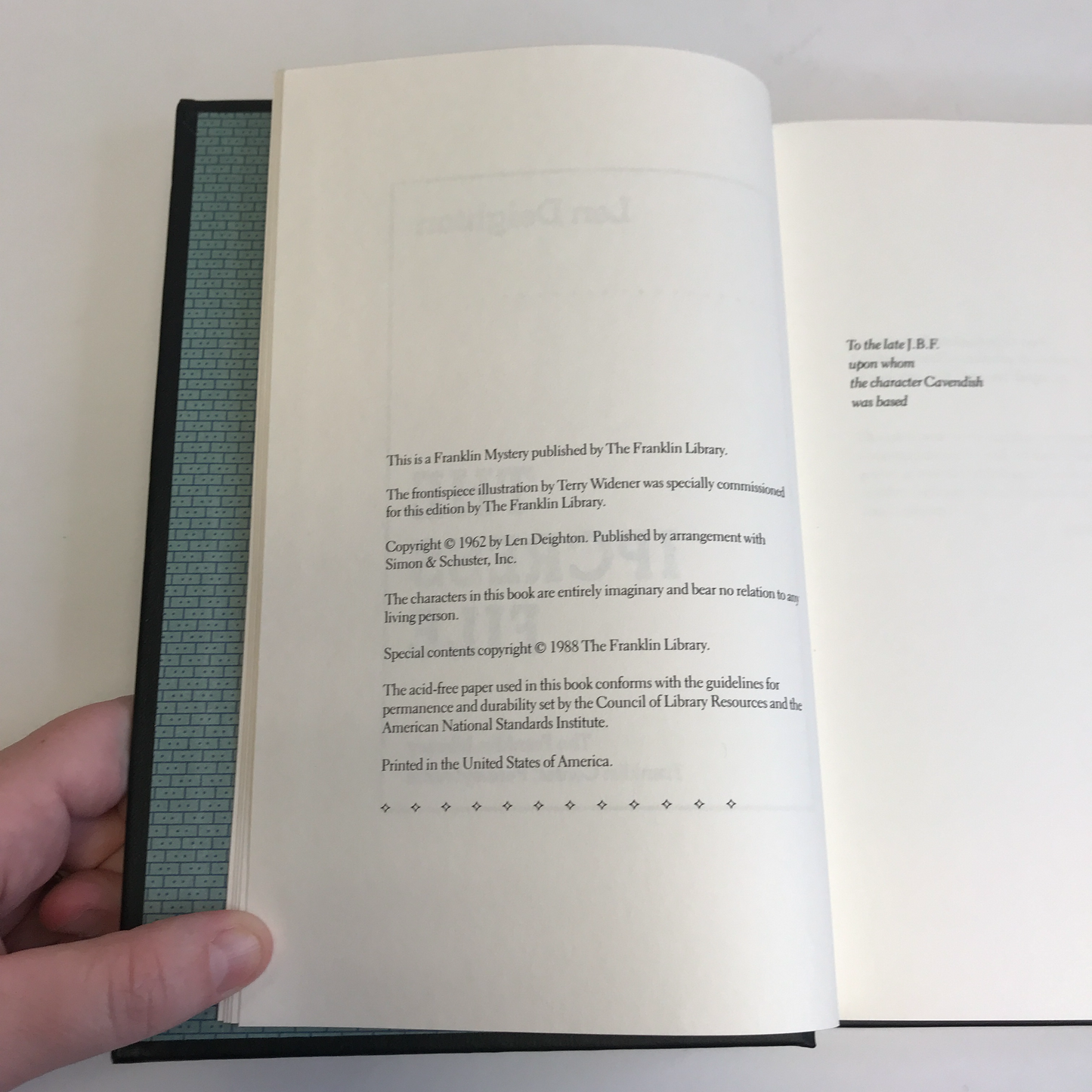 The Ipcress File - Len Deighton - Franklin Library - 1988